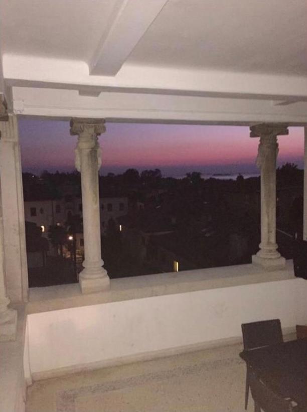 Stylish Penthouse Apartment In Venice Lido, 10 Minutes From Saint Marks Square 威尼斯丽都 外观 照片